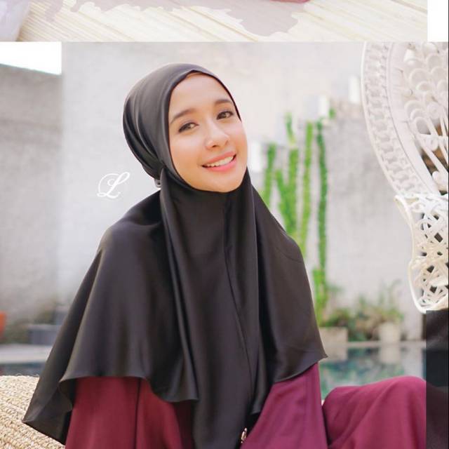 Hijab di rumah aja by L by Lcb siap kirim