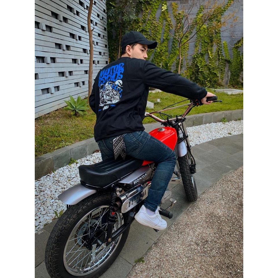 BORN RIDERS / SWEATER CREWNECK MOTOR PRIA / JAKET CREWNECK BASIS / CREWNECK PRIA WANITA MURAH / JAKET CREWNECK DISTRO BANDUNG