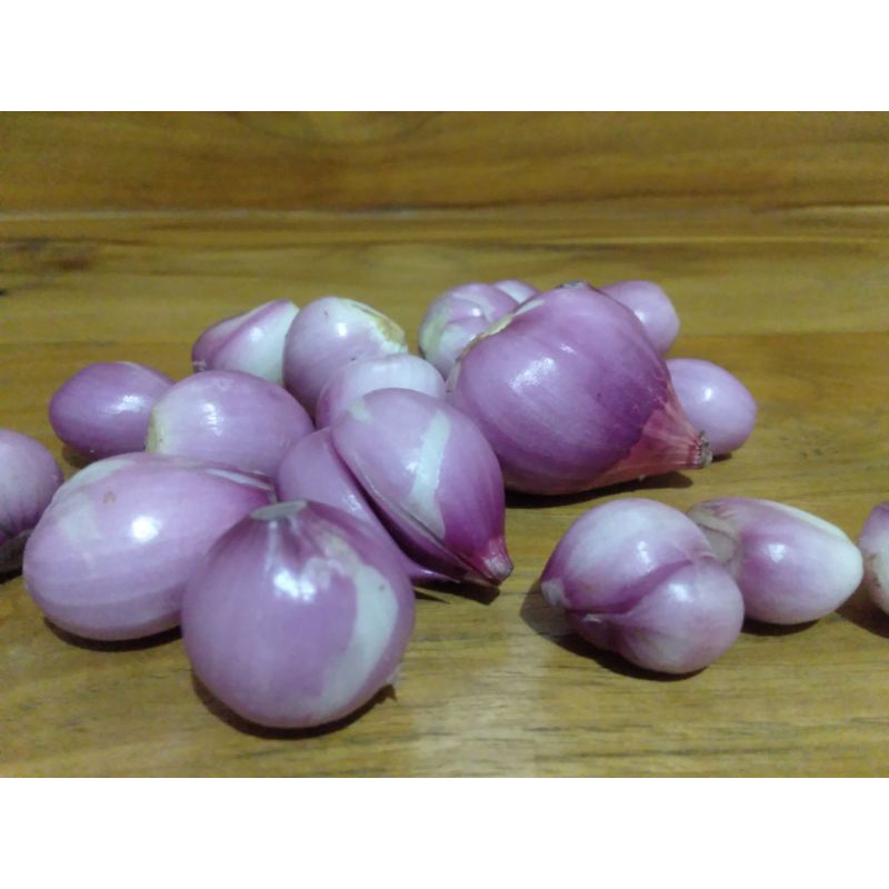

Bawang merah kupas Probolinggo dan bawang merah kulit Probolinggo
