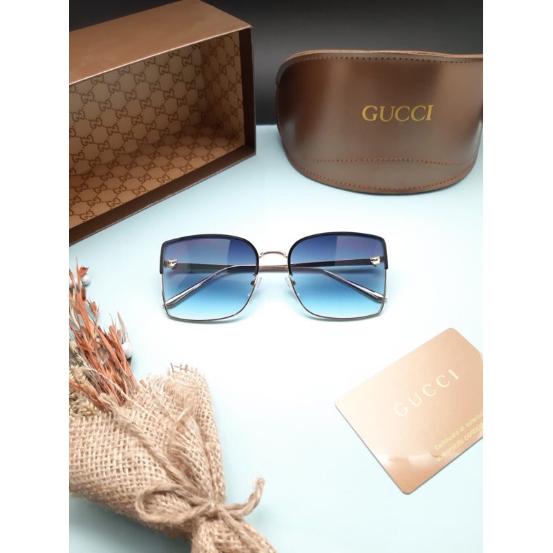 Sunglasses Gucci