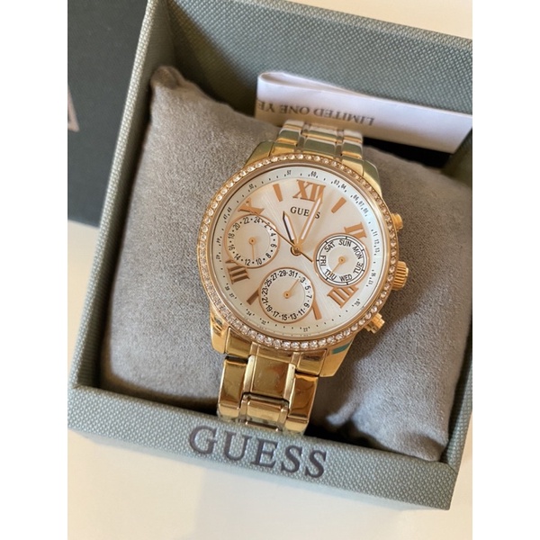 guess watch