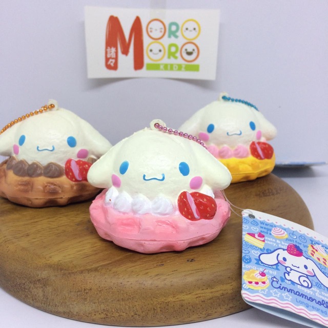 

CINNAMOROLL WAFFLE