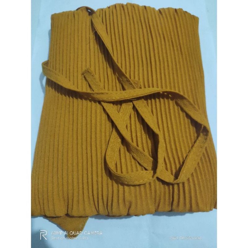 PROMO JILBAB INSTAN BERGO PLISKET LIDI/JILBAB PLISKET MARYAM 70x80-Kunyit