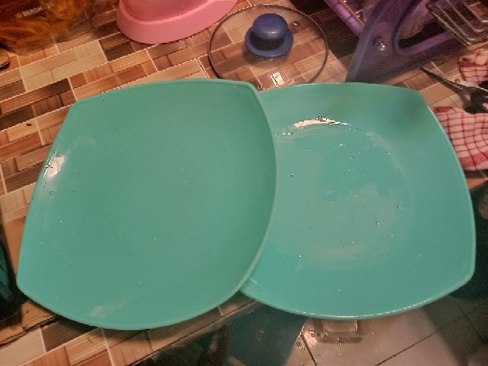 Piring Pelastik Segi/piring Pelastik Tebal/piring Kencana Oishi