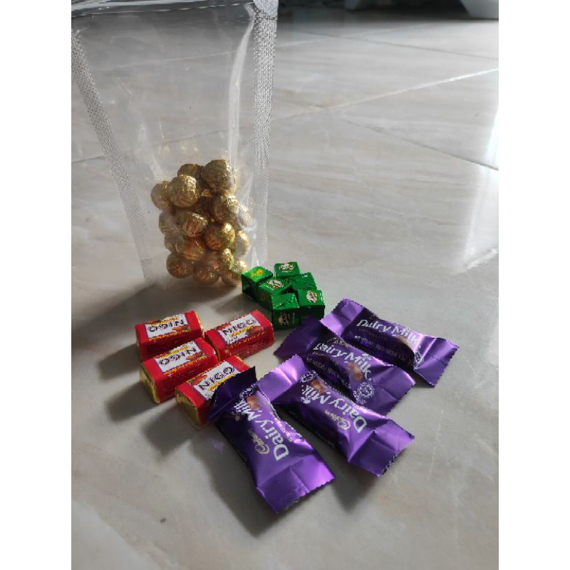 

Mix Chocolate & Nuts Crips