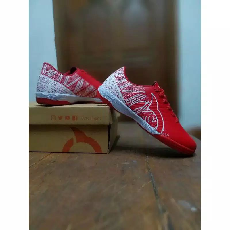 Sepatu futsal ortus catalys jogosala terbaru gred ori bisa COD