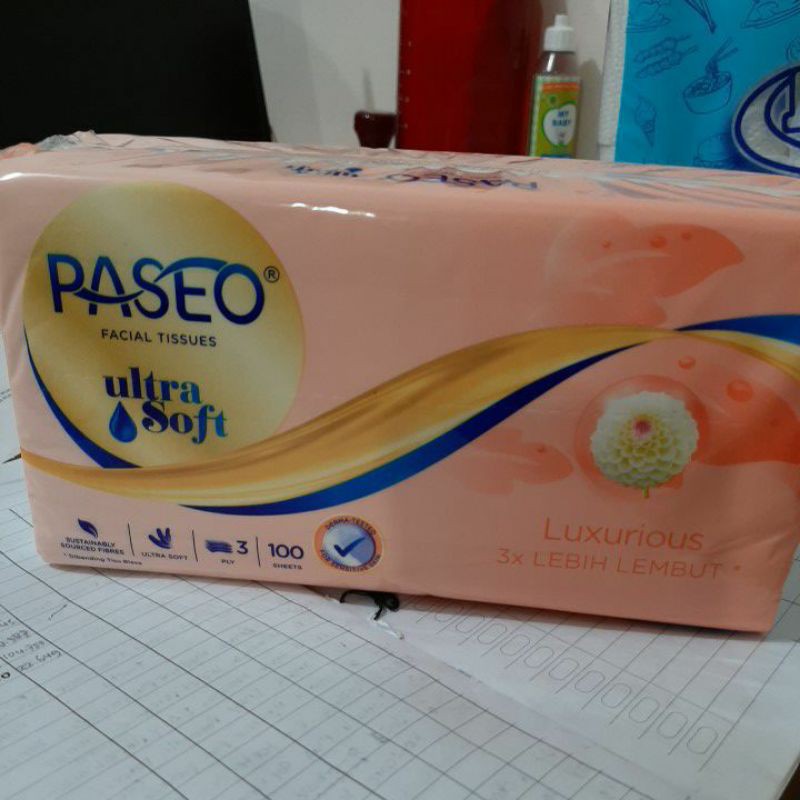 Paseo Ultra soft tisu 100 / 40 sheet 3ply luxurious Tissue Facial lebih lembut sensitve skin (no.138)