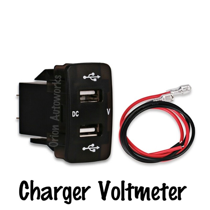 Car Charger + Voltmeter USB 2.1A khusus untuk semua socket Mobil Honda