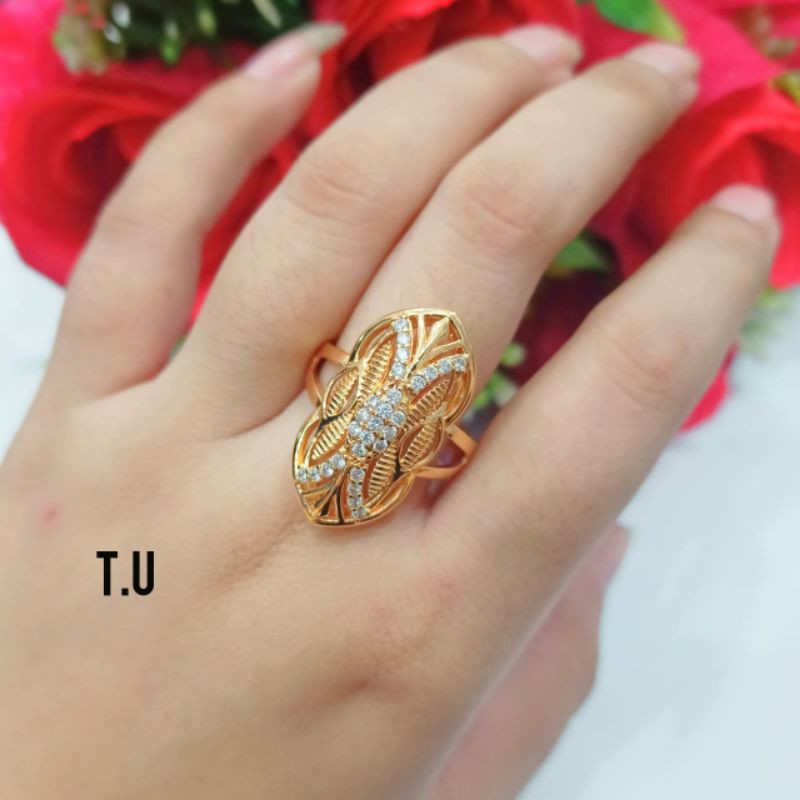 Cincin dewasa dubay permata ukir logam emas Hongkong, gaya bangsawan super elegan (COD)