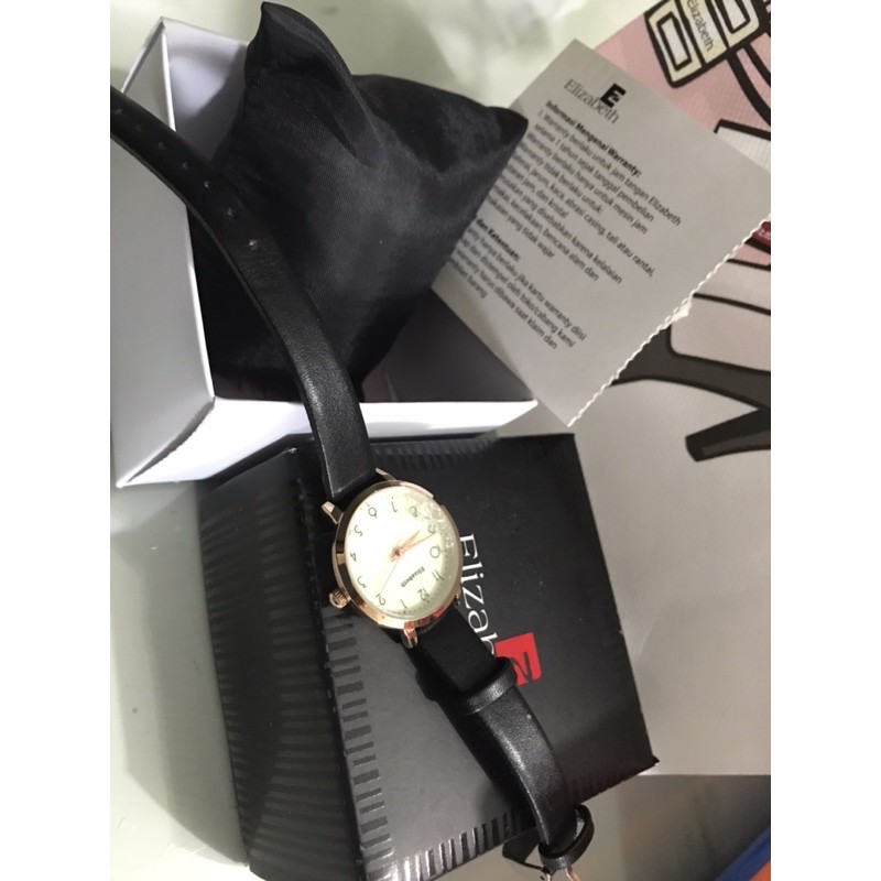 Preloved Jam Elizabeth