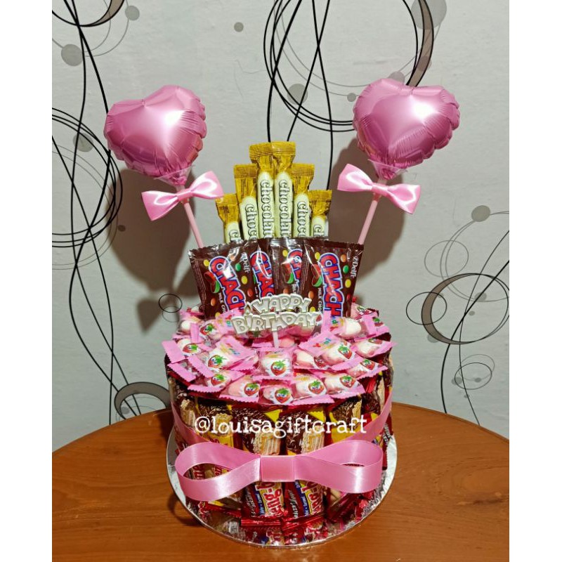 

Snack tart/kue ulang tahun/birthday cake/kue ulang tahun dari snack