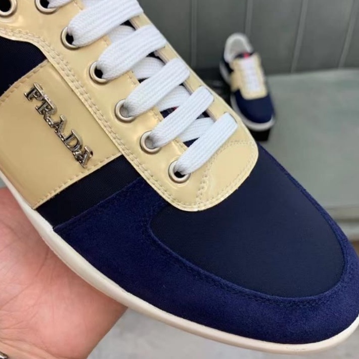 SEPATU LV sneaker pria mirror quality navy blue type pr4da shoes men run away cowok kets new Brand P1SHOES top