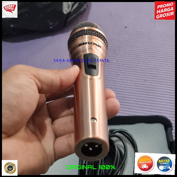 G558 SHURE MIC KABEL BAHAN METAL MICROPHONE PRO VOKAL KARAOKE AUDIO SOUND SEGALA ACARA PANGGUNG MC PIDATO SEMINAR CERAMAH MEETING DLL CARDIOID DYNAMIC PROFESIONAL MICROPHONES PERFORMANCE KHUALITAS PREMIUM SUARA JERNIH DAN ENTENG UNIVERSAL AUDIO BONUS KOPE