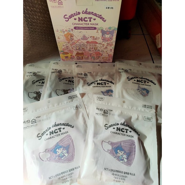 NCT X Sanrio Karakter Masker (Dooyoung)