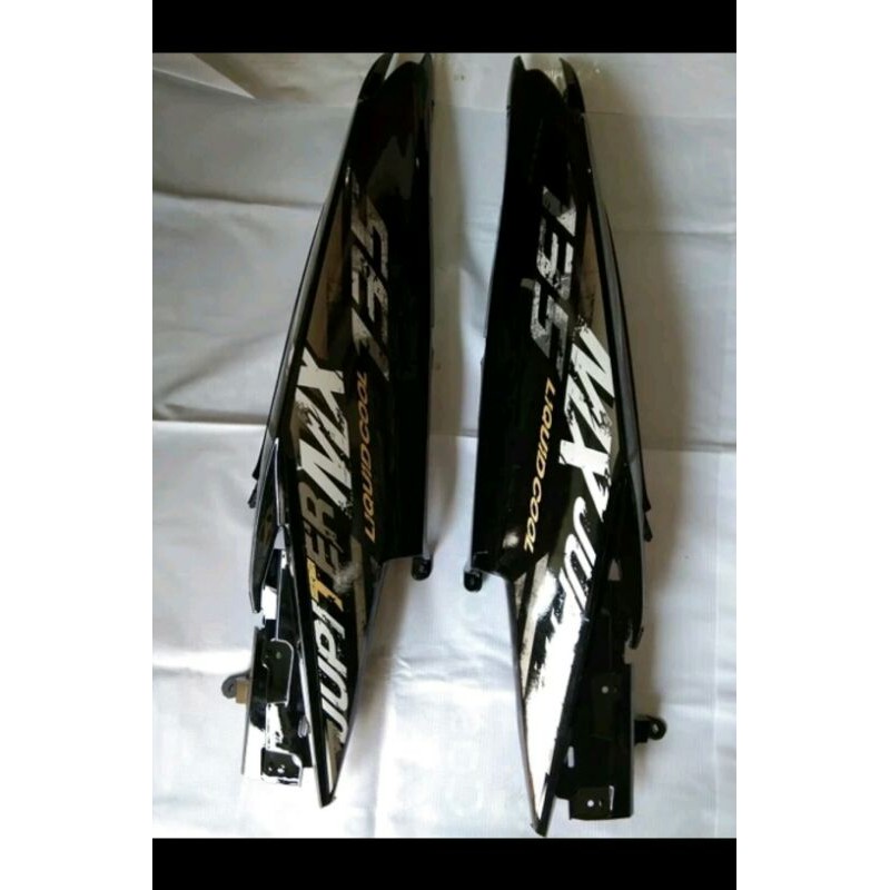 COVER BODY SAMPING BELAKANG JUPITER MX NEW HITAM PLUS STRIPING