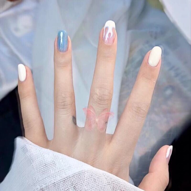fake nails corak api biru putih