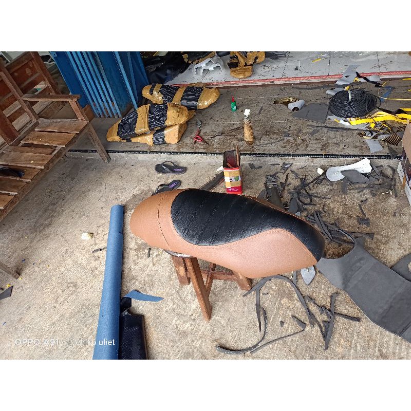 JOK SCOOPY CUSTOME CAFERACER SINGLE SEAT