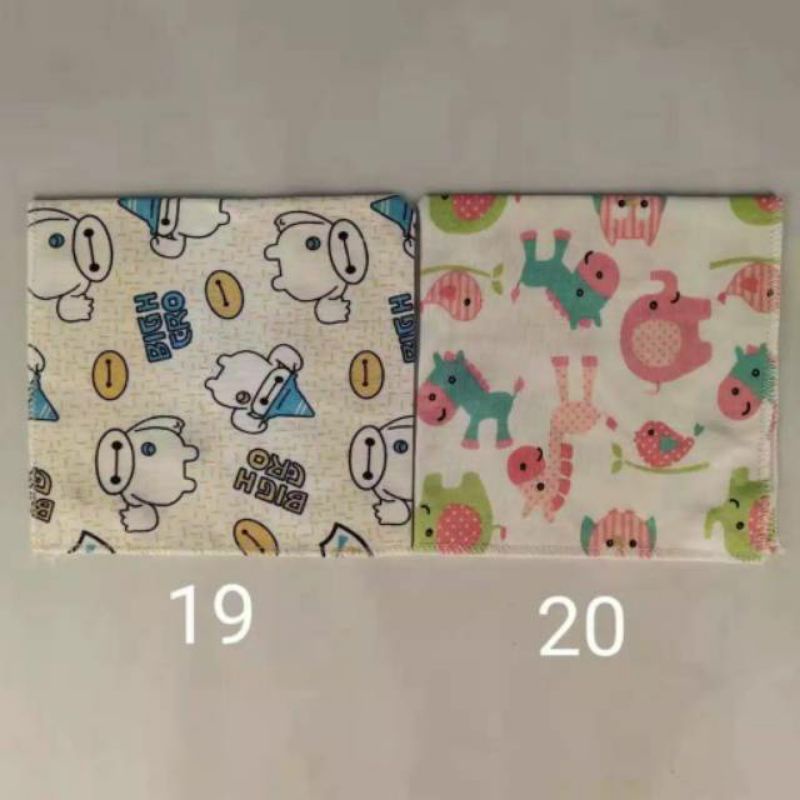 SIYA✨ READY GOJEK &amp; COD BABY SLABER / CELEMEK BAYI SEGITIGA PERSIAPAN MAKAN BAYI 20 MOTIF