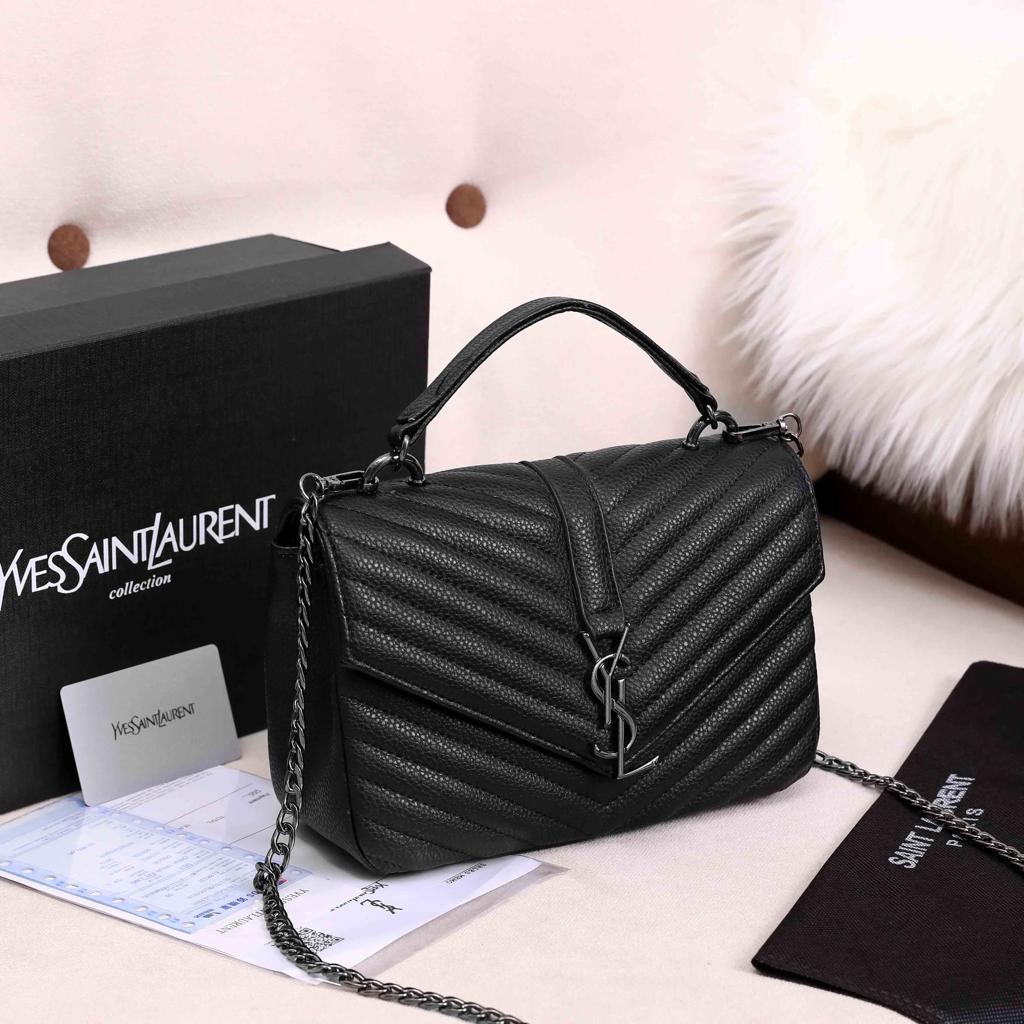 Saint Lauren M4818 / AT0125