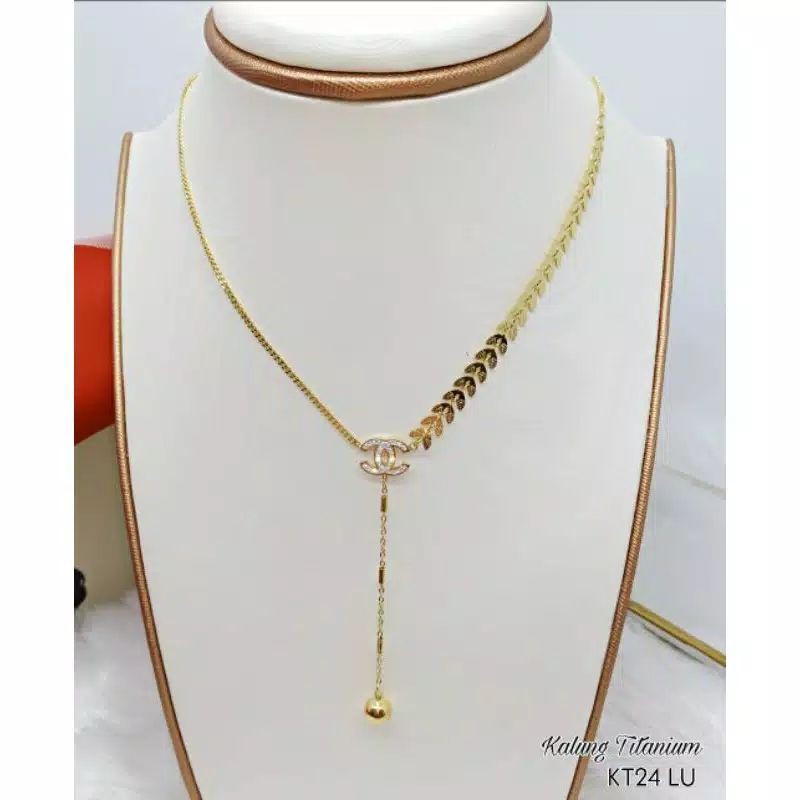 Medan Termurah FREE BOX Kalung gold titanium motif daun premium lapis emas 18k