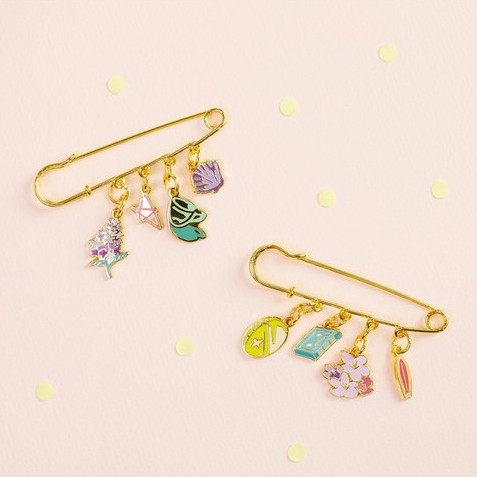 IU LILAC MD (Charm Brooch/ Diary)