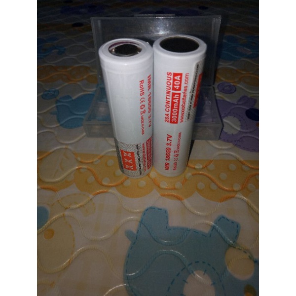 Batterai Charger Lithium IMR 18650 Li-ion 3.7V - 3000mAh Warna Putih Tube Positif Ceper Isi 2pcs