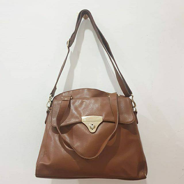 Tas Elizabeth Preloved