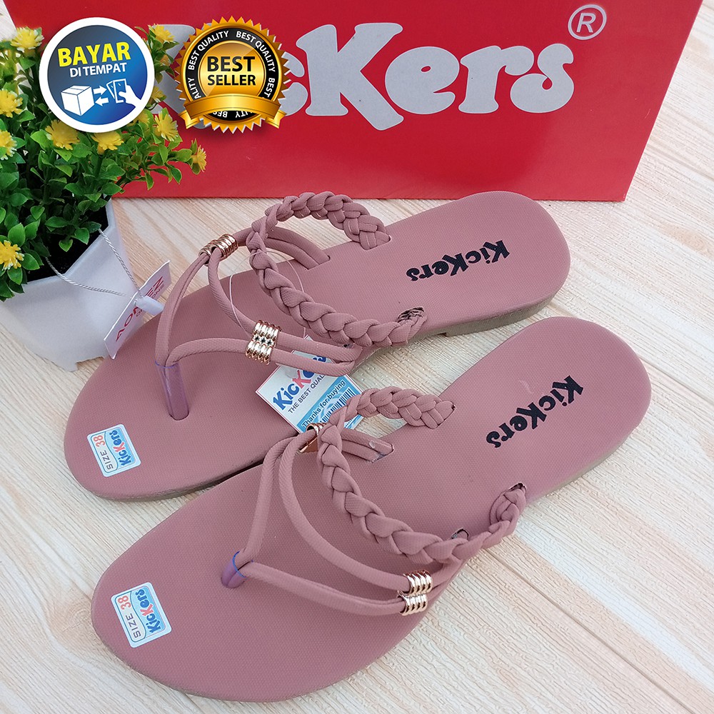PROMO 4.4 MEGA SALE !! SENDAL WANITA DEWASA JEPIT KLABANG HUMBERG RINGAN NYAMAN DIPAKAI / SAKIPO