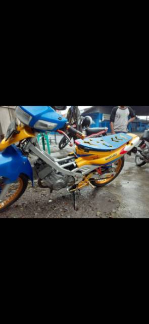 JOK SLIM SATRIA R 2 TACK MOTIF LUBANG KULIT KARBON