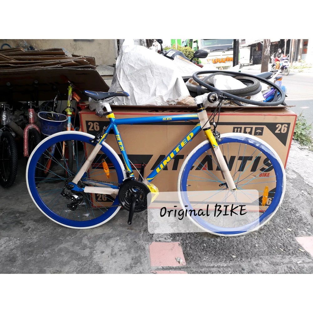 Sepeda 700 C United Hybrid Slick 71