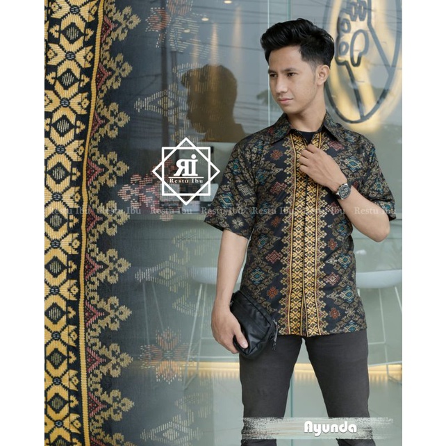 kmeja batik pria/kmeja batik/batik pria/kmeja batik lengn pendek