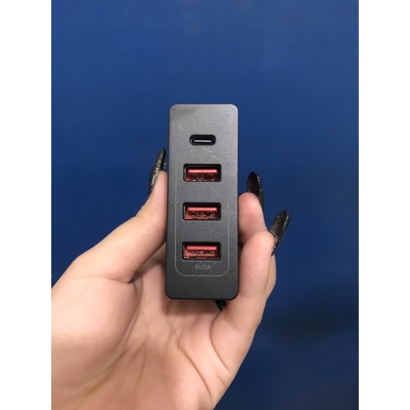 Adaptor Charger Hippo Blaze 3USB 60W