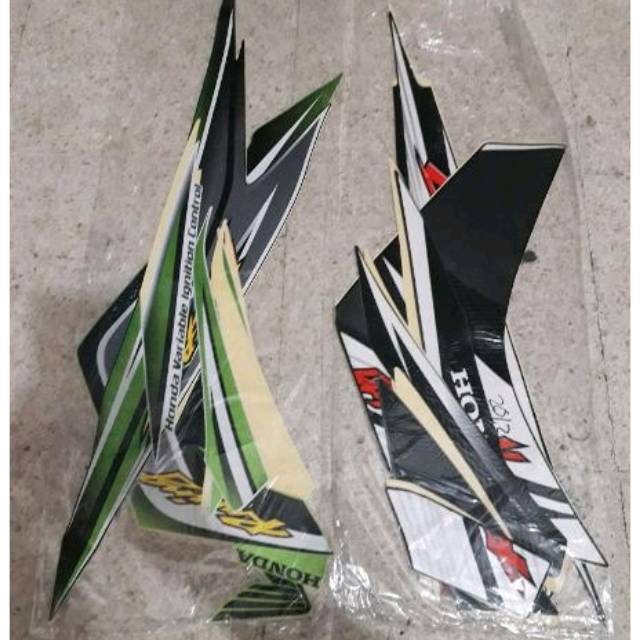 Striping Standart Honda Blade tahun 2012