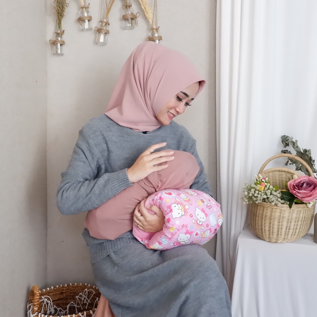 Bantal Menyusui Bayi Multifungsi Harga Murah Model Tangan Nursing Arm Pillow Jumbo Besar Ibu Menyusui Bayi ASI Bantal Baby Toddler Empuk Lembut Motif Karakter Lucu Persiapan Perlengkapan Bayi Baru Lahir Newborn Baby Ibu Menyusui Ibu Hamil Merek Ndollolo