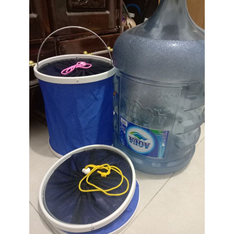 tempat umpan hidup (udang hidup, ikan hidup)