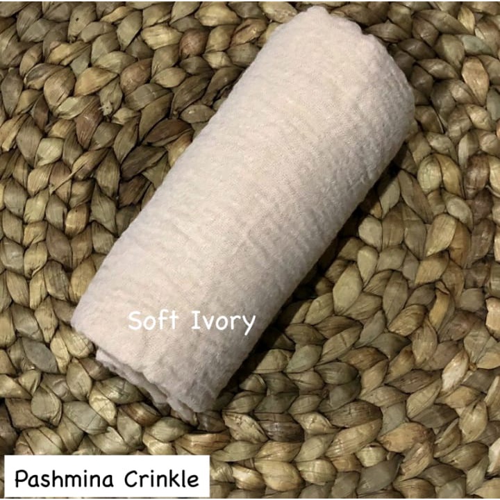 pashmina kusut polos / hijab pashmina crinkle premium-soft ivory