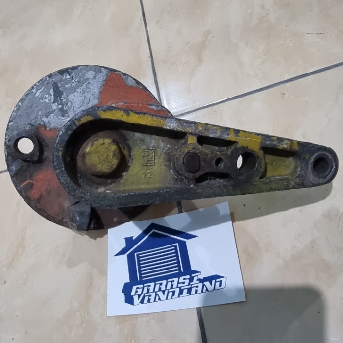 {ElvinaStore} kepala pala babi babian ballhub fork pork porek kaki 3 vespa ps super Murah