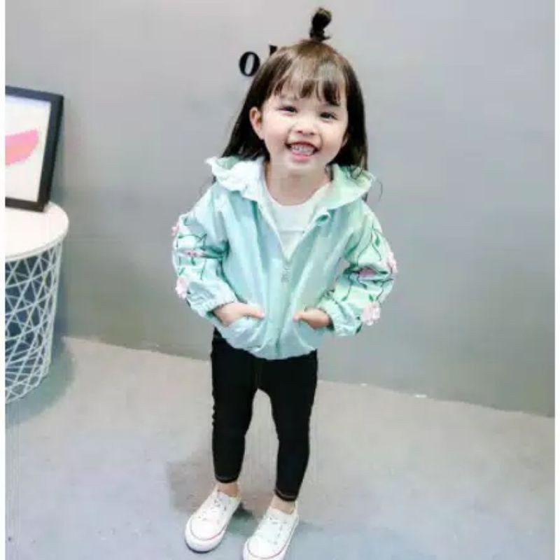 Jaket anak motif bunga