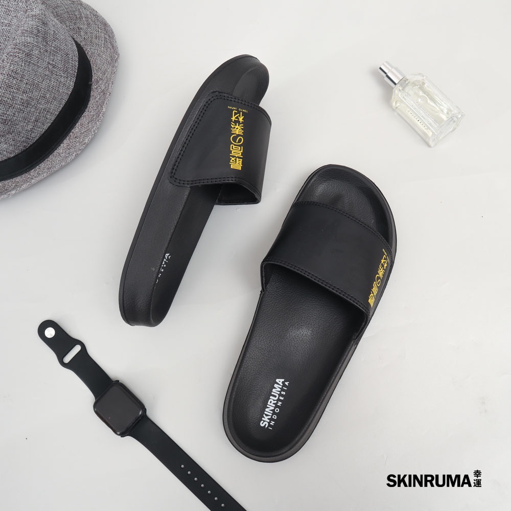 Sendal Selop Casual Pria SKINRUMA Saido Kanji Japanesse Hitam Gold / Sendal Slide Pria / Sendal Slip On Pria