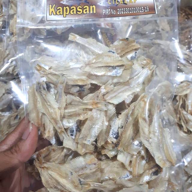 

Ikan Asin / Ikan Kapasan