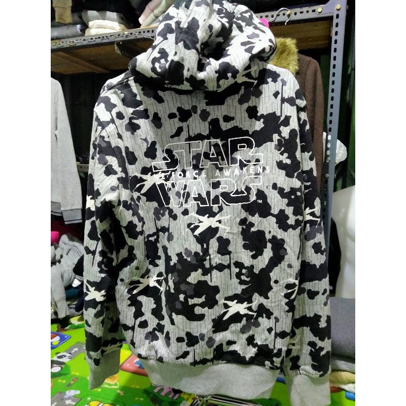HOODIE STAR WARS X UNIQLO