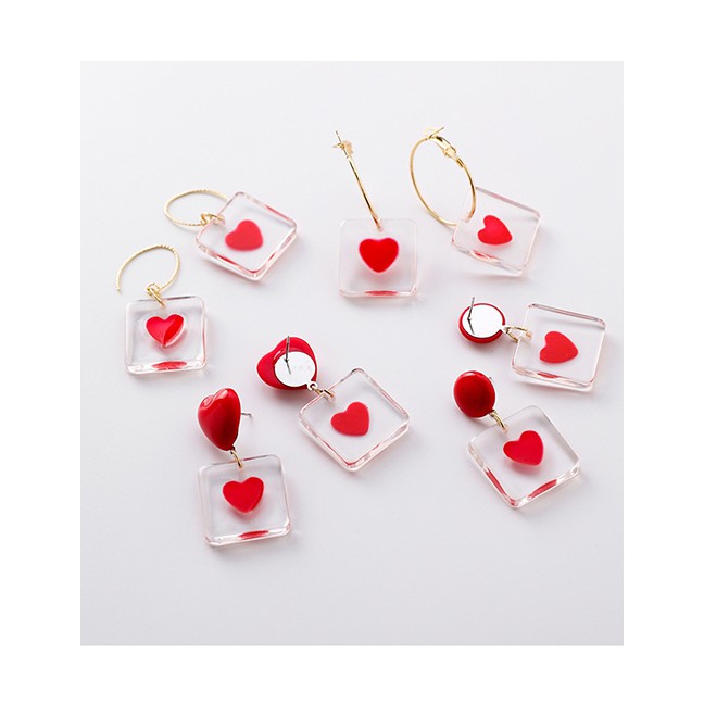 LRC Anting Tusuk Fashion Love Box Acrylic Love Square Earrings F93297