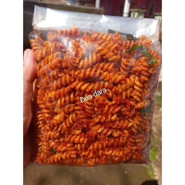 

250gr seblak makaroni spiral/kriwil pedas daun jeruk