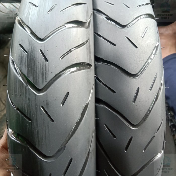 Ban second sepasang motor beat