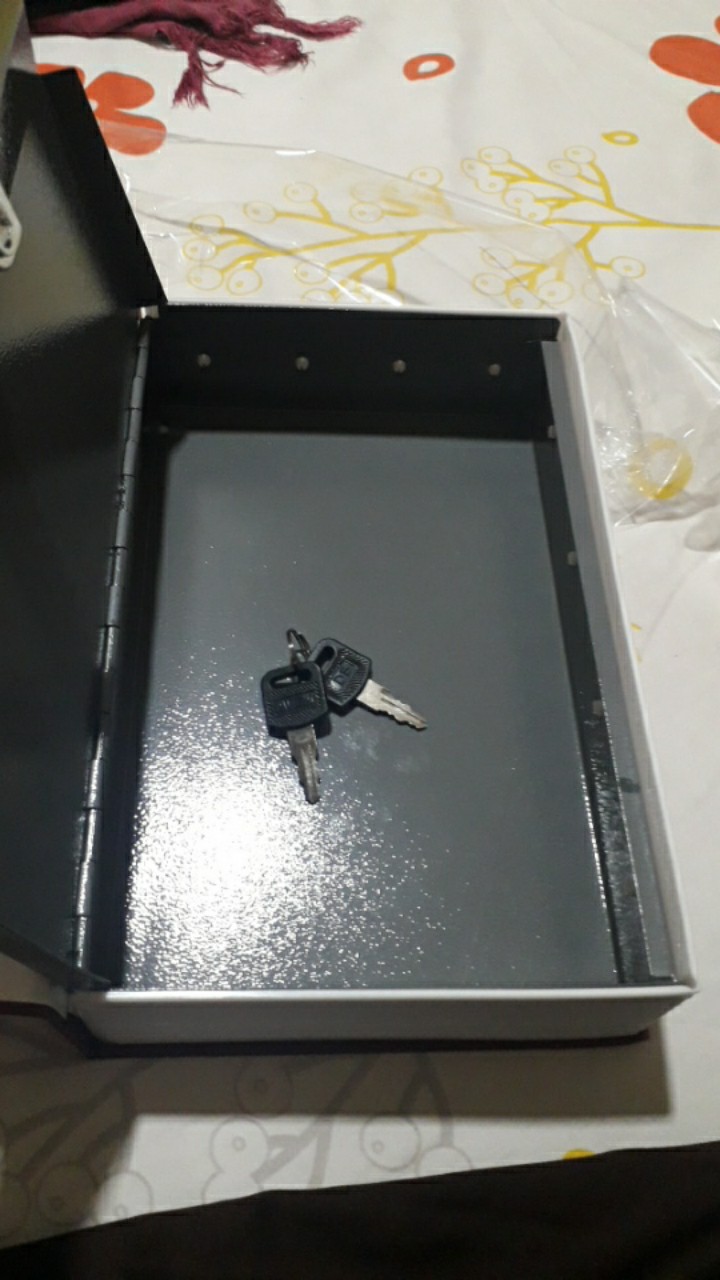 Brankas Mini Kotak Rahasia Unik Buku Brangkas Bentuk Buku Bamus Ukuran M  Warna Merah G808