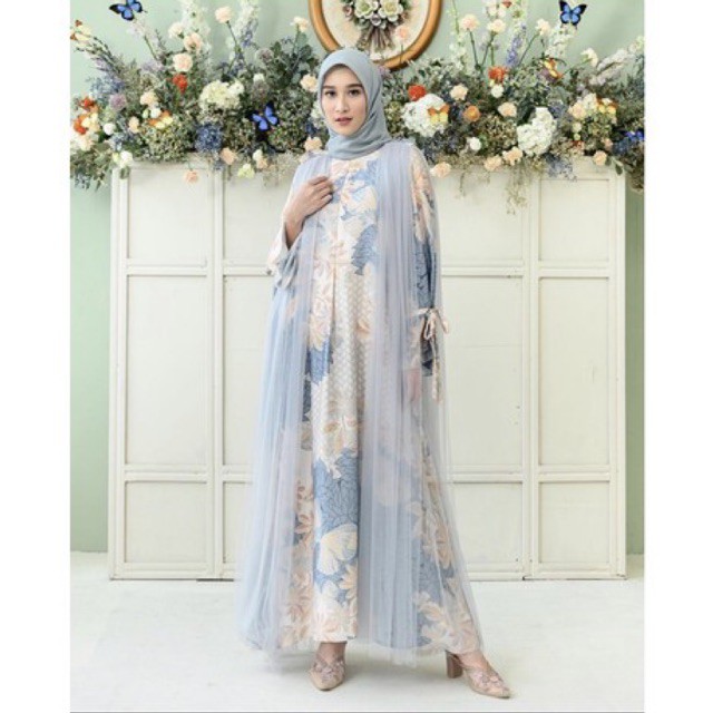 Booked-Alyssa dress with Tulle color Sapphire size S