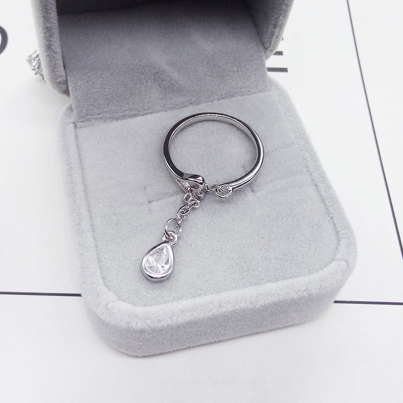 Cincin Open Ring Adjustable Desain Tetesan Air Hollow Hias Kristal / Berlian Imitasi untuk Wanita