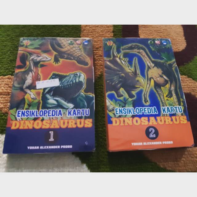 Ensiklopedia Kartu Dinosaurus 1 : Ensiklopedia Kartu Dinosaurus 2