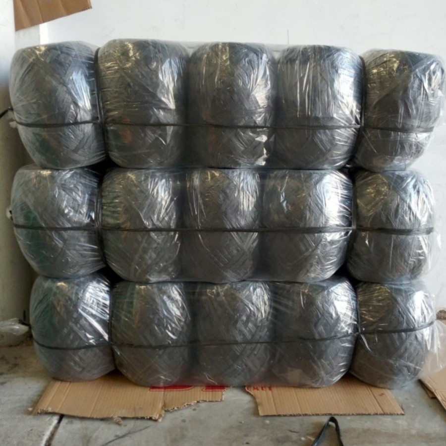 

Tali Rafia Gulungan 1kg Hitam