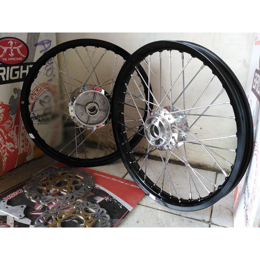Sepaket Velg TK Japan Satria fu shogun sp shogun axello ring 17 - Velg TK Tromol satria fu jari jari